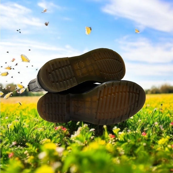 Dr. Marten Women’s 1460 Gray Patent Leather Combat Moto Boots with Chunky Sole - Picture 7 of 7